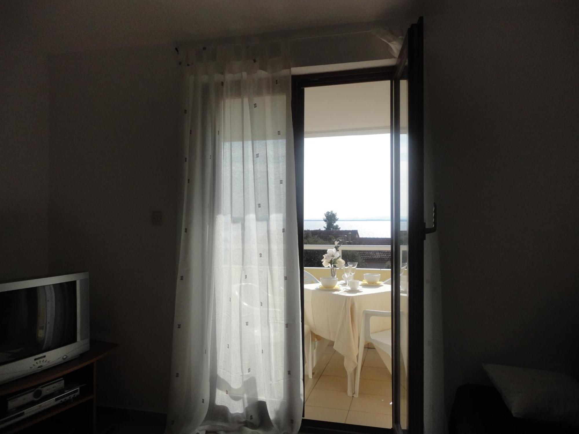 Apartments Parac بيتريتْشاني المظهر الخارجي الصورة