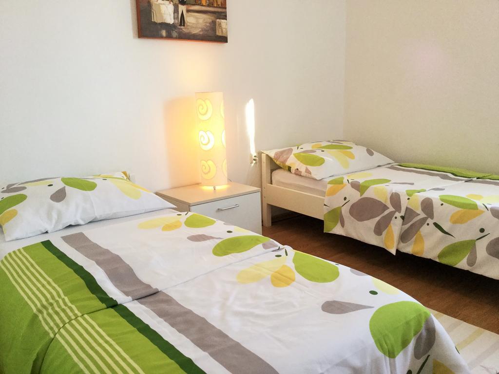 Apartments Parac بيتريتْشاني المظهر الخارجي الصورة