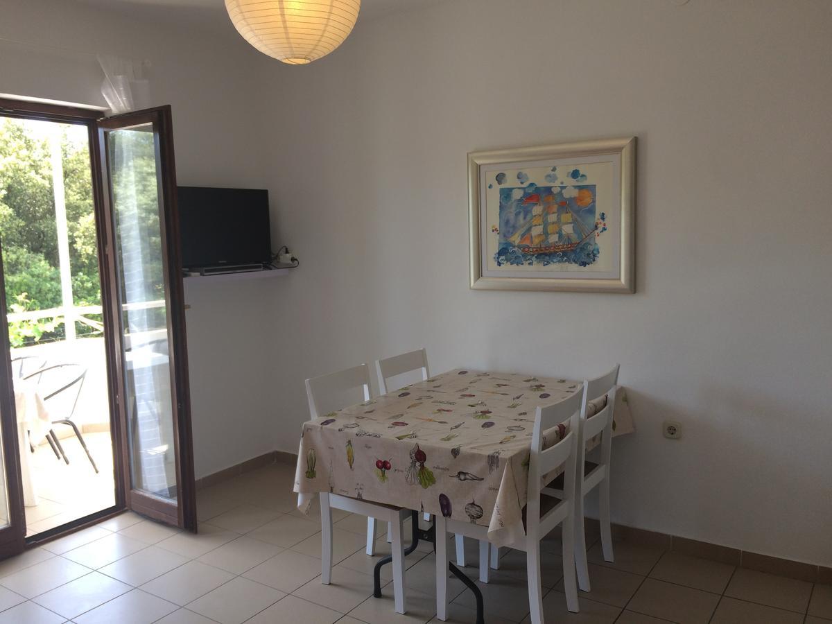Apartments Parac بيتريتْشاني المظهر الخارجي الصورة